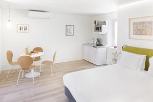 Lisbon Serviced Apartments - Ascensor Da Bica Dış mekan fotoğraf